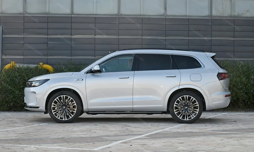 AITO M7