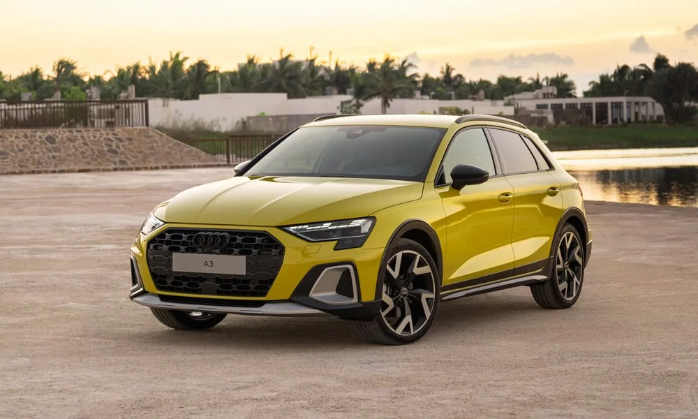 Audi A3 Allstreet (2024) — вид спереди