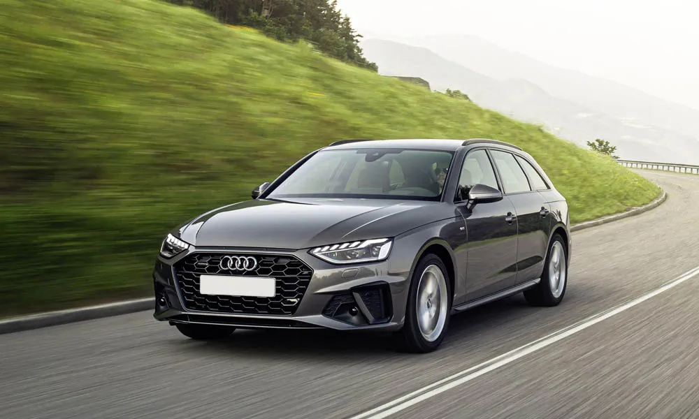 Фото Audi A4 Avant — вид спереди, фото 12. Оптика, решётка и бампер — первое впечатление о модели Audi A4 Avant — вид спереди, фото 12
