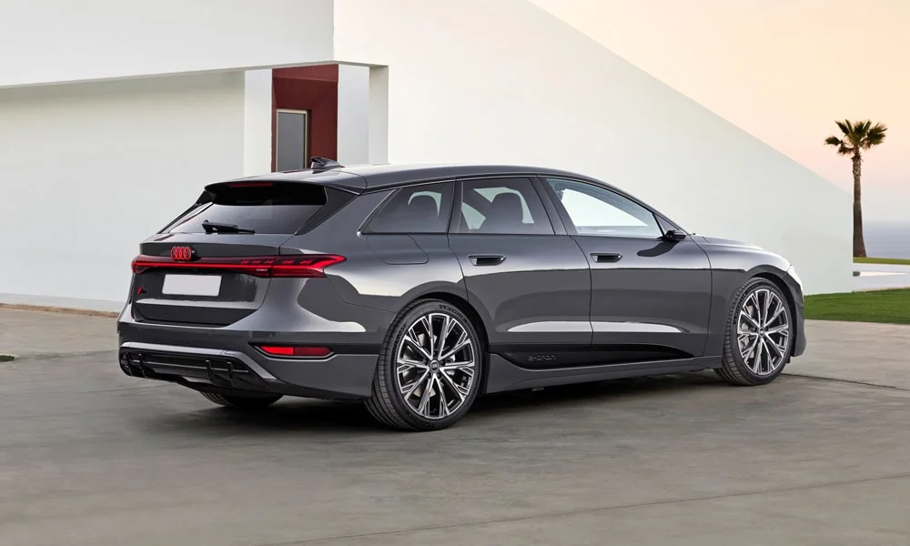 Audi A6 Avant e-tron (2024) — вид сзади, фото 3