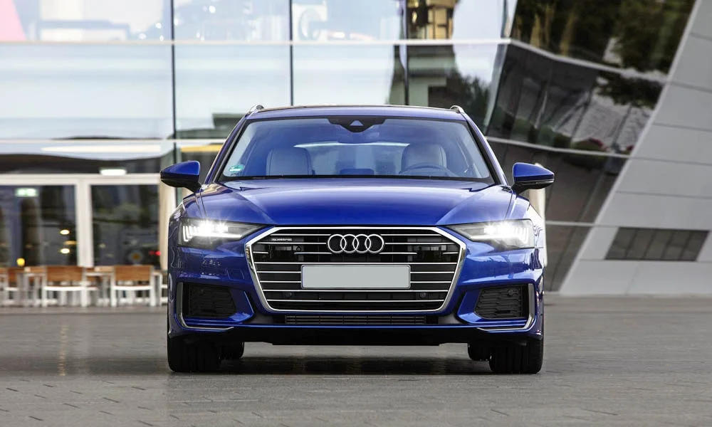 Audi A6 Avant — вид спереди, фото 2