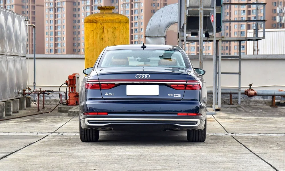 Audi A8 L