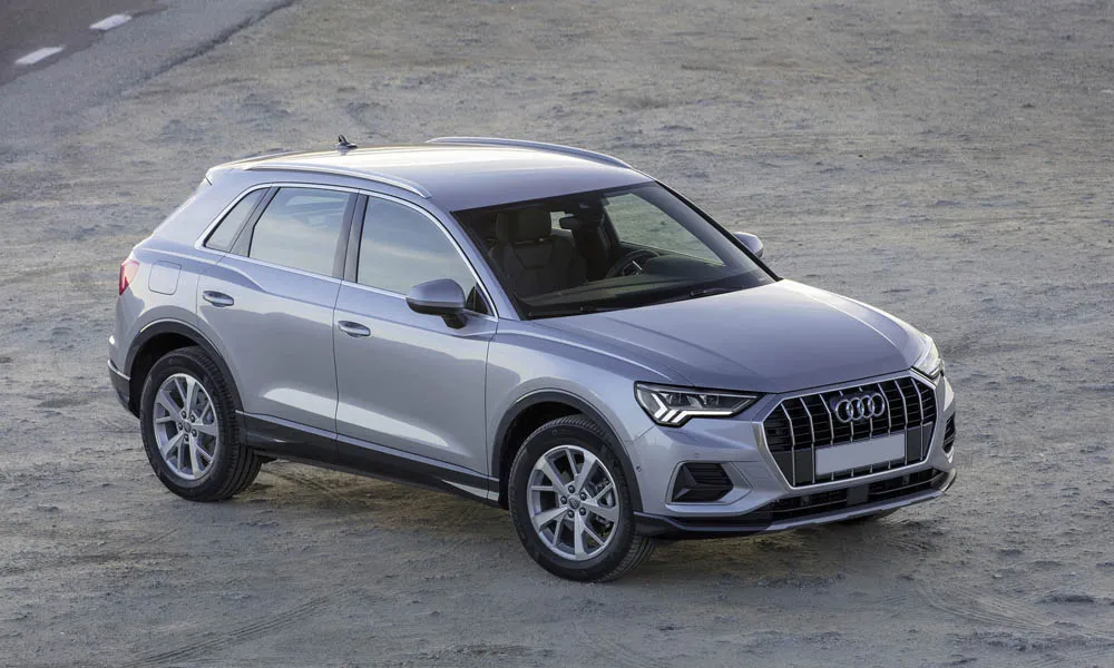 Audi Q3 — вид спереди, фото 2