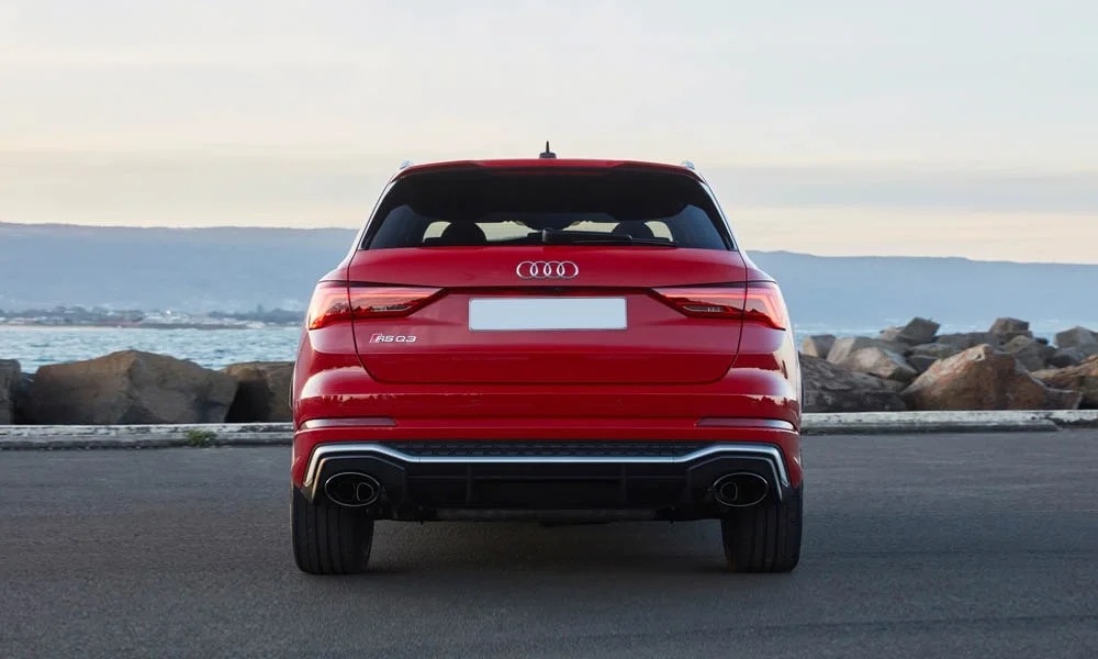 Audi RS Q3 (2024) — вид сзади, фото 3