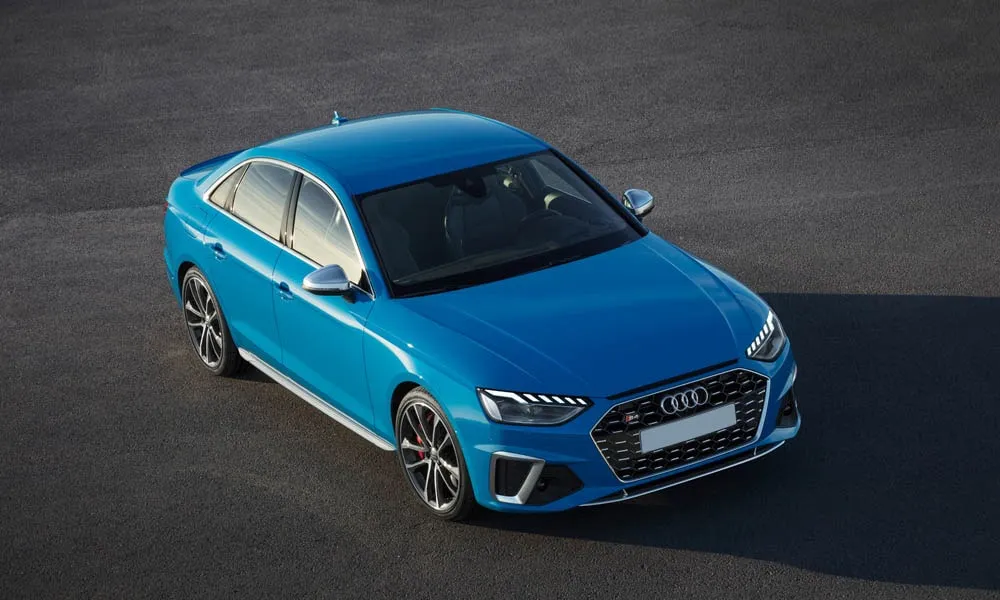 Audi S4 — вид спереди, фото 3