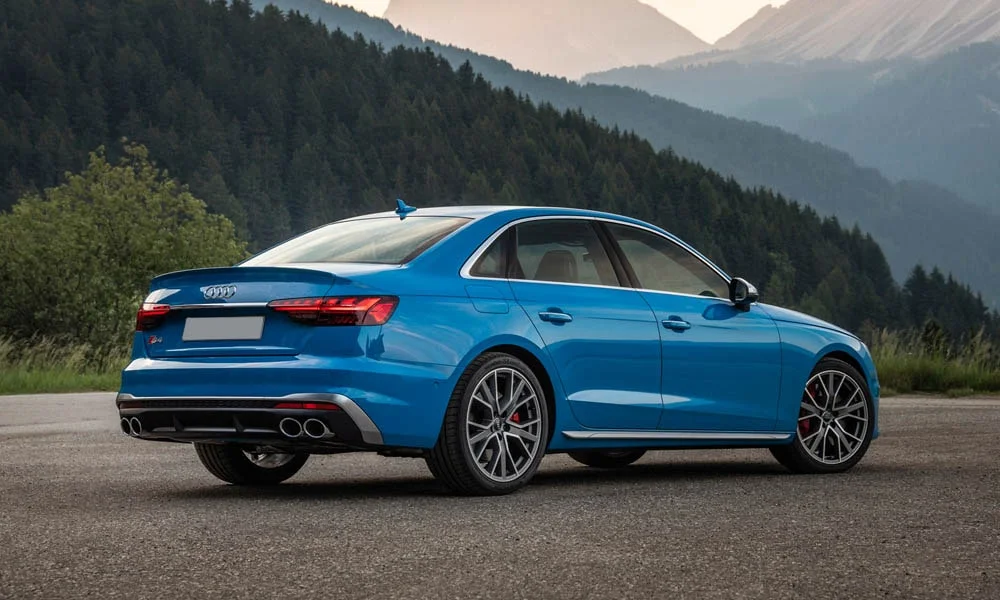 Audi S4