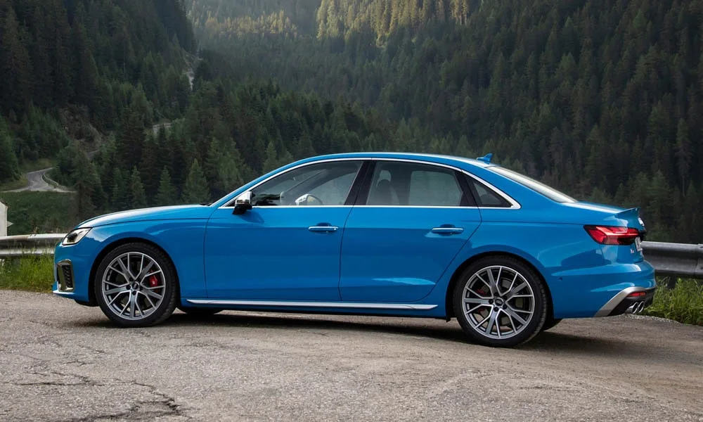 Audi S4