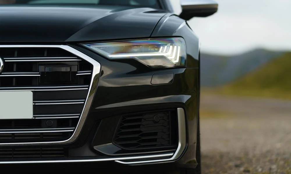 Audi S6 Avant (2024) — вид спереди, фото 4