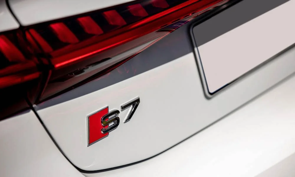 Фото Audi S7 Sportback — экстерьер. Внешняя деталь кузова вблизи. Мелкие элементы экстерьера дополняют общий стиль модели Audi S7 Sportback — экстерьер