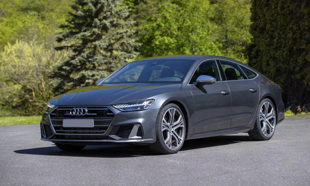 Фото Audi S7 Sportback — вид спереди, фото 7. Оптика, решётка и бампер — первое впечатление о модели Audi S7 Sportback — вид спереди, фото 7