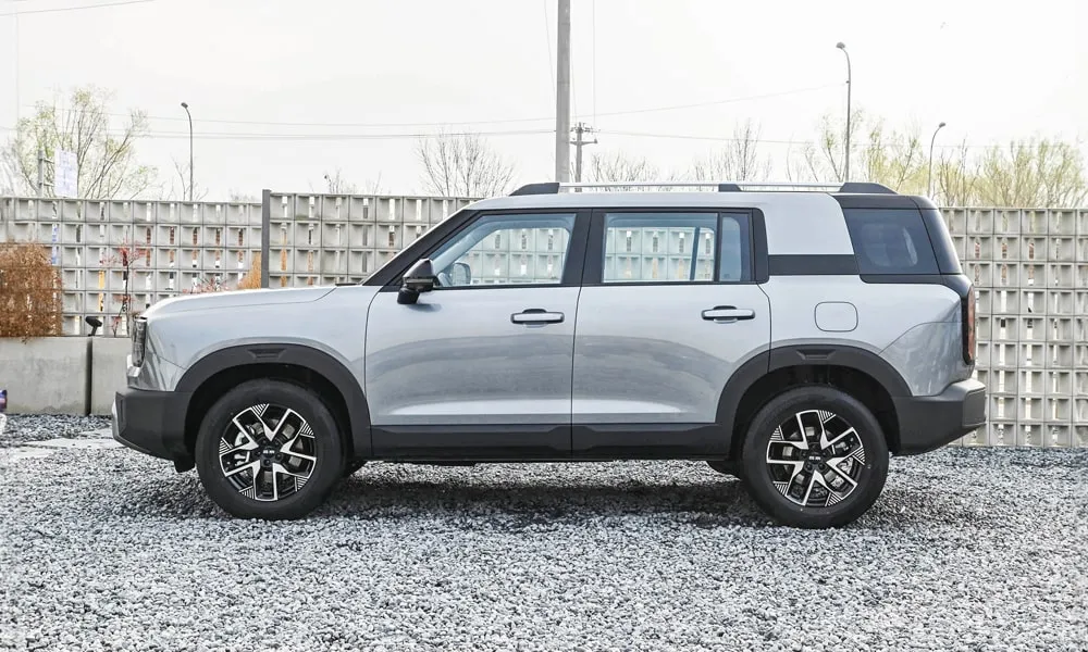 BAIC BJ30
