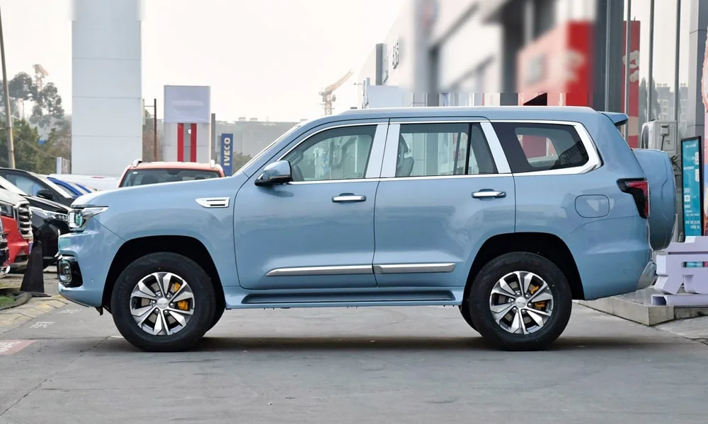 BAIC BJ60 (2024) — вид сбоку
