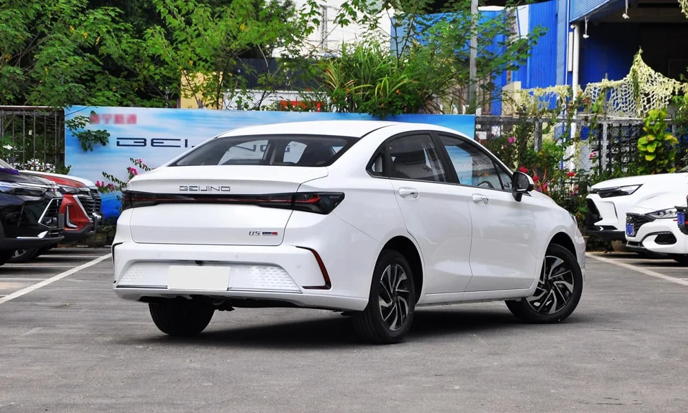 BAIC U5 Plus (2023) — вид сзади, фото 3