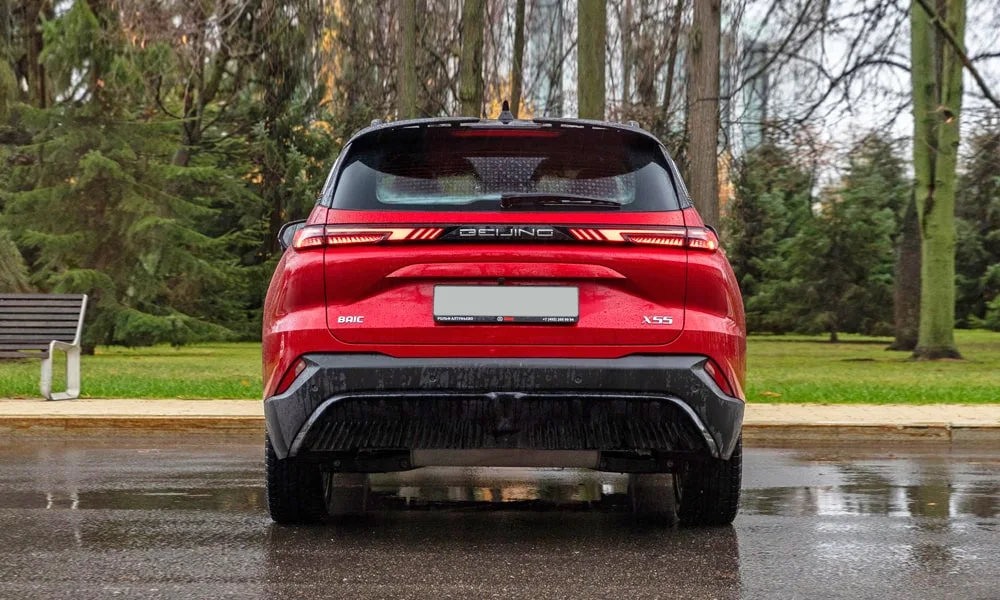 BAIC X55 (2023) — вид сзади, фото 3