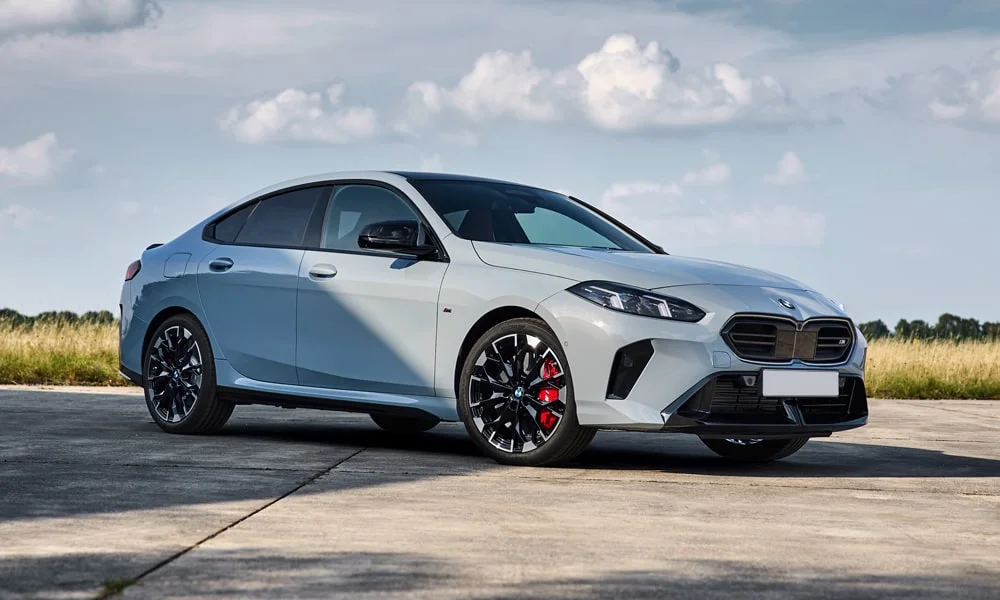 BMW 2 серии Gran Coupe (2024) — вид спереди
