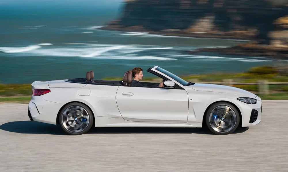 BMW 4 серии (2024) — вид сзади, фото 4