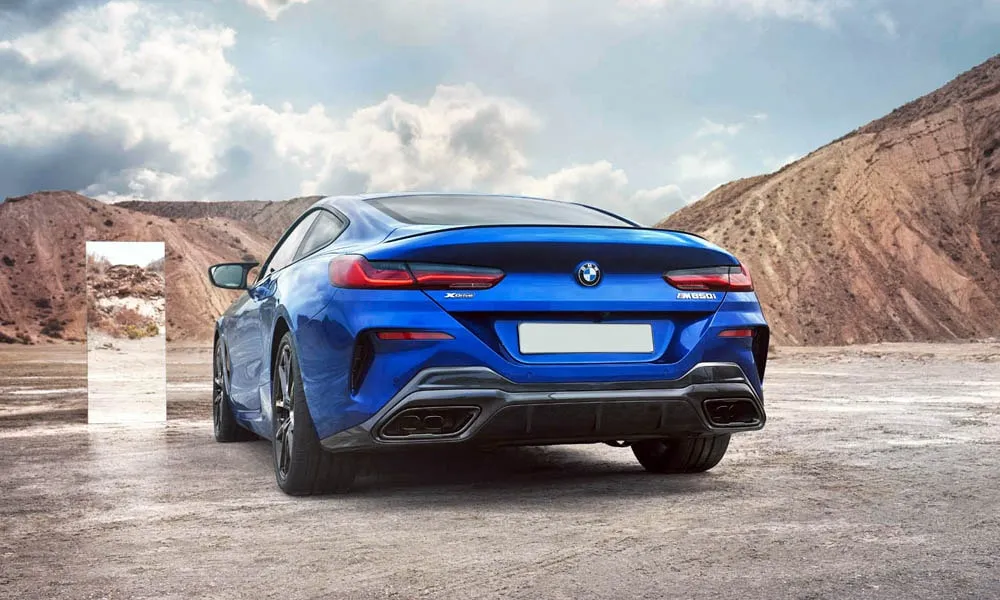 BMW 8 серии (2022) — вид сзади, фото 3