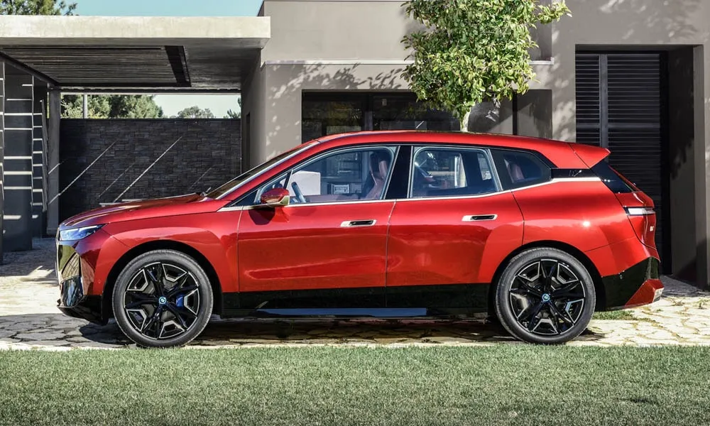 BMW iX