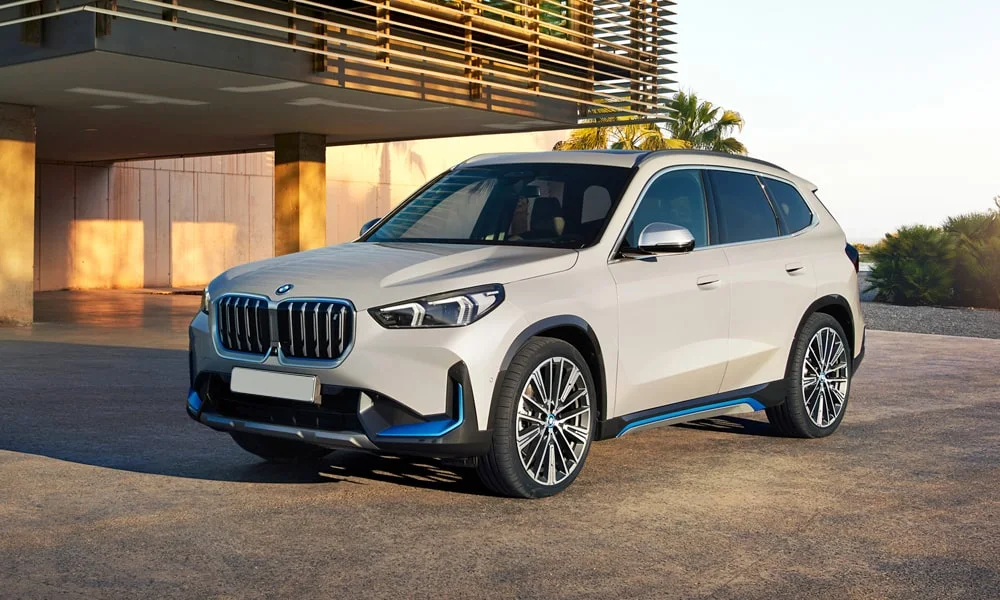 BMW iX1