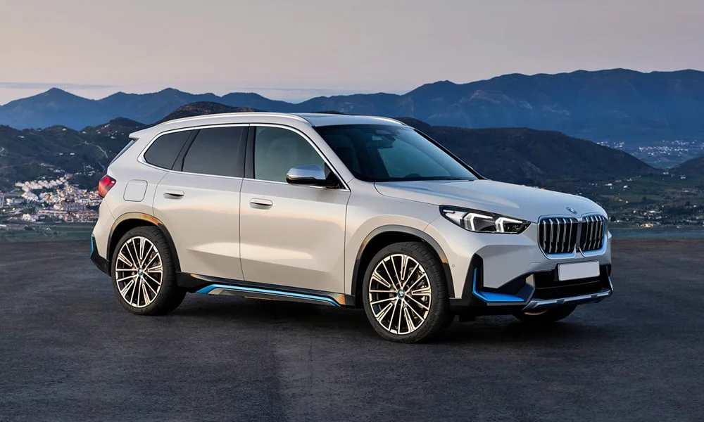 BMW iX1