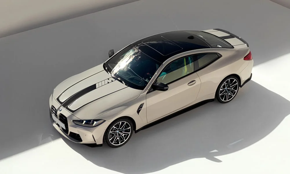 BMW M4 (2024) — крыша