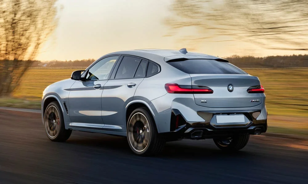BMW X4 — вид сзади, фото 3