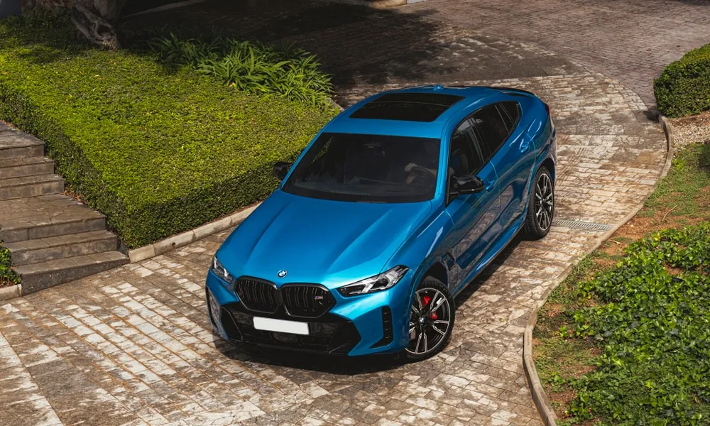 BMW X6 (2024) — вид спереди, фото 3