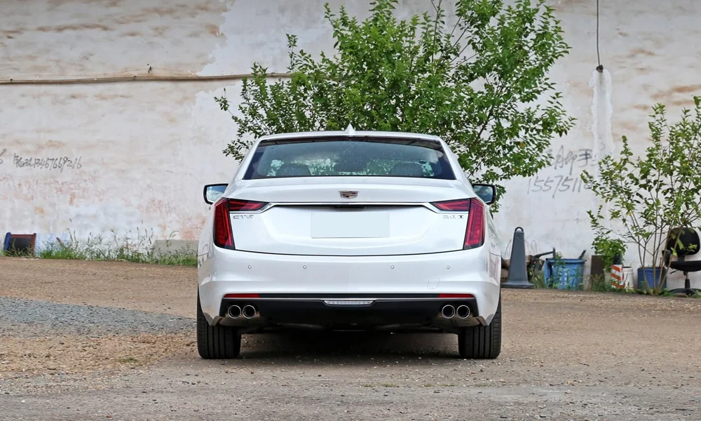Cadillac CT6 — вид сзади, фото 3