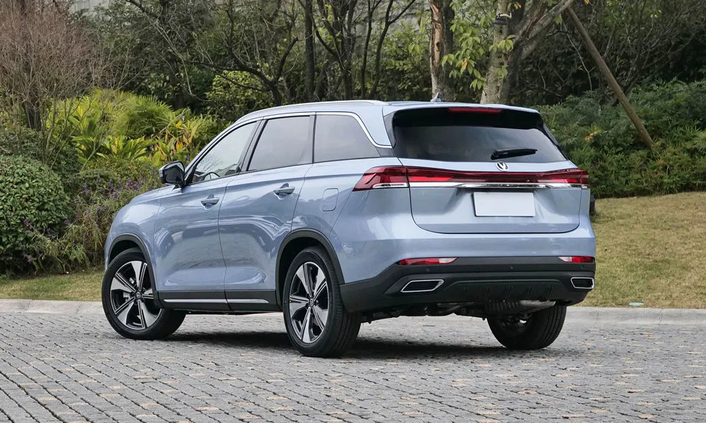 Changan CS75 Pro (2026) — вид сзади