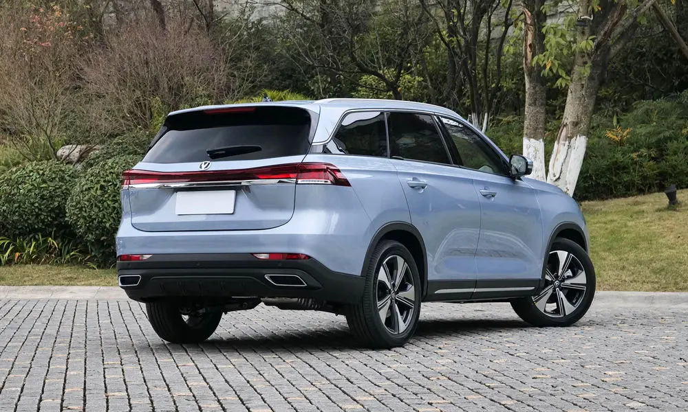 Changan CS75 Pro (2026) — вид сзади, фото 2