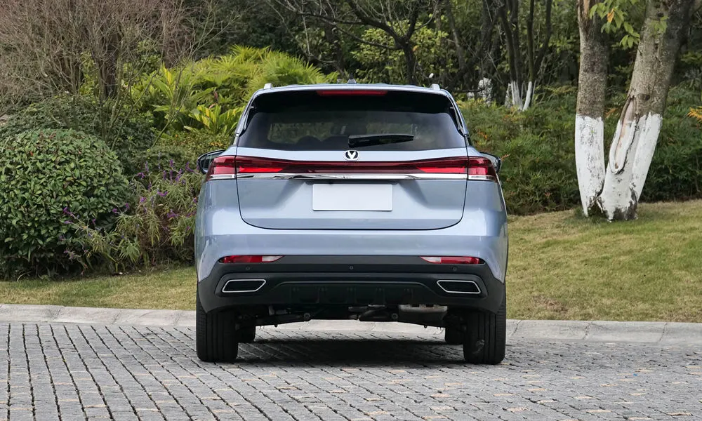 Changan CS75 Pro (2026) — вид сзади, фото 3