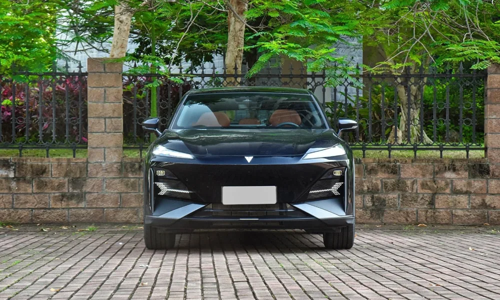 Фото Changan Deapal S7 (2024) — вид спереди, фото 6. Оптика, решётка и бампер — первое впечатление о модели Changan Deapal S7 (2024) — вид спереди, фото 6