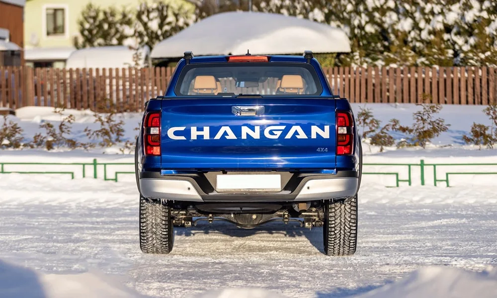 Changan Hunter Plus (2023) — вид сзади, фото 3