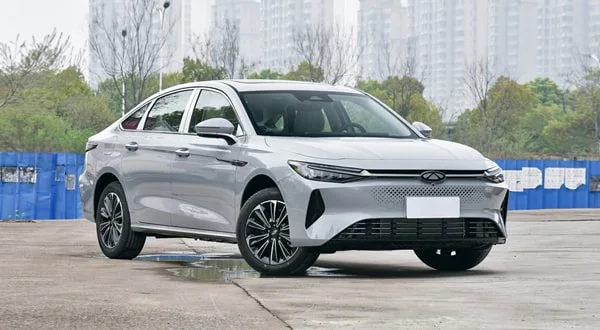 Chery Arrizo 8 Plug-in Hybrid