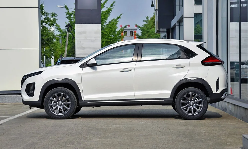Chery Tiggo 2 Pro (2024) — вид сбоку