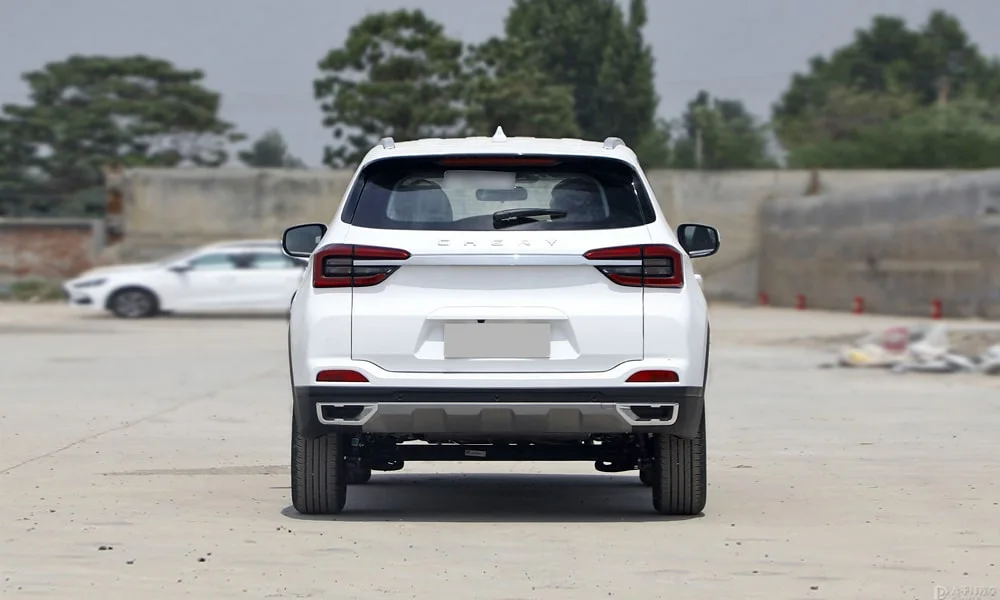 Chery Tiggo 4 Pro (2022) — вид сзади, фото 2