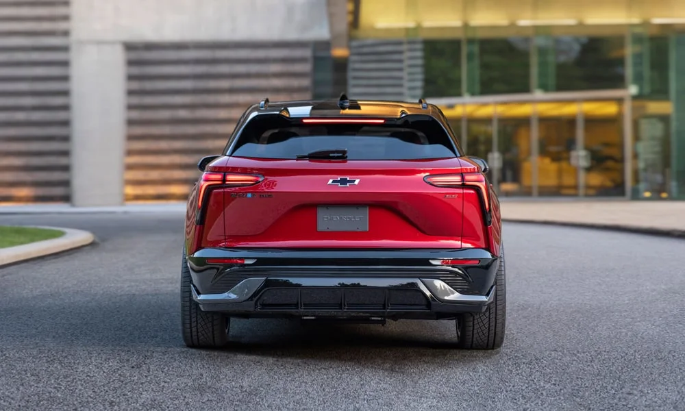 Chevrolet Blazer (2024) — вид сзади, фото 2