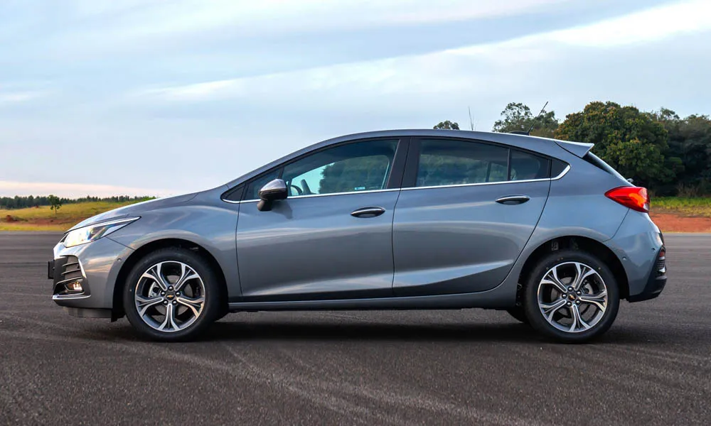 Chevrolet Cruze хэтчбек
