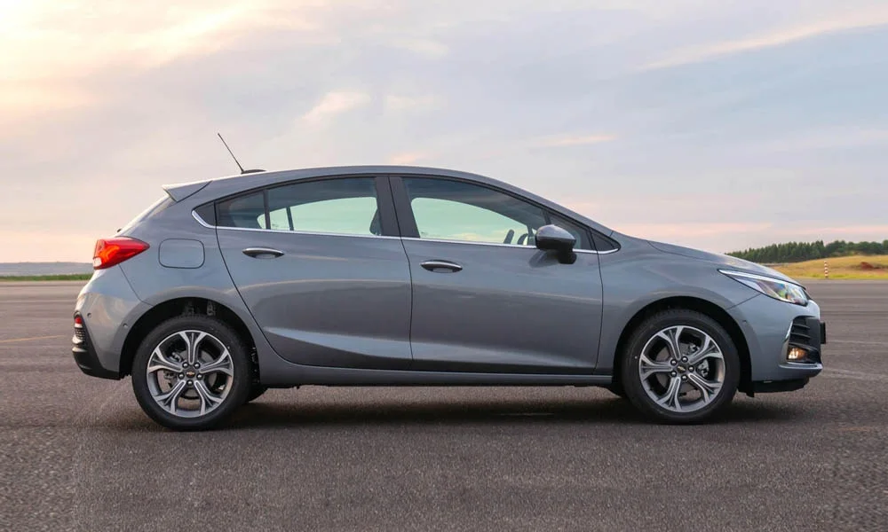 Chevrolet Cruze хэтчбек