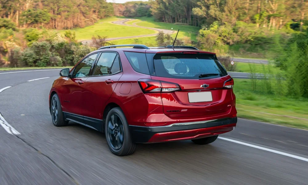 Chevrolet Equinox (2024) — вид сзади, фото 3