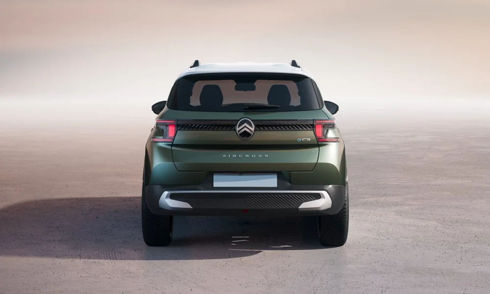 Citroen C3 Aircross (2024) — вид сзади, фото 2