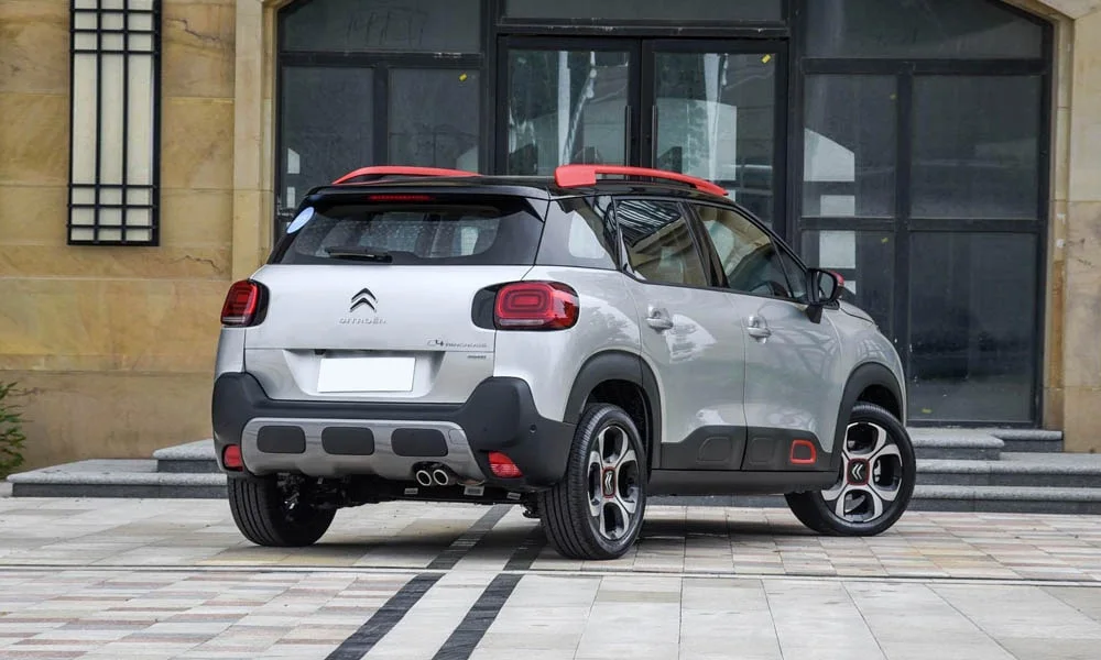 Citroen C4 Aircross — вид сзади, фото 2