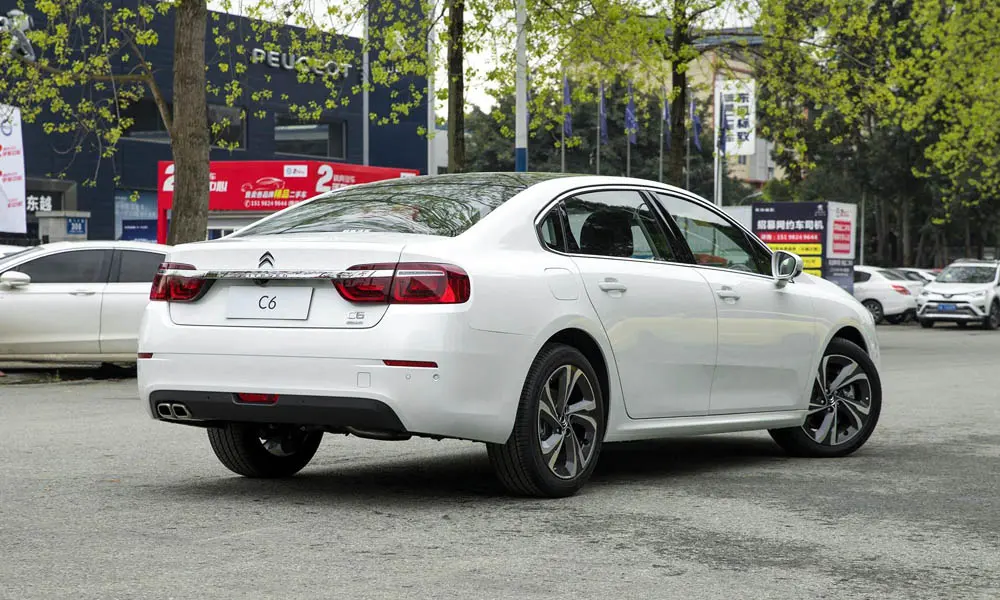 Citroen C6 — вид сзади, фото 2
