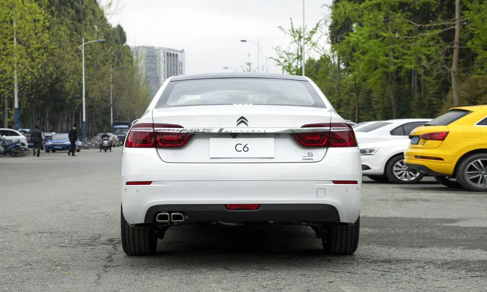 Citroen C6 — вид сзади, фото 3