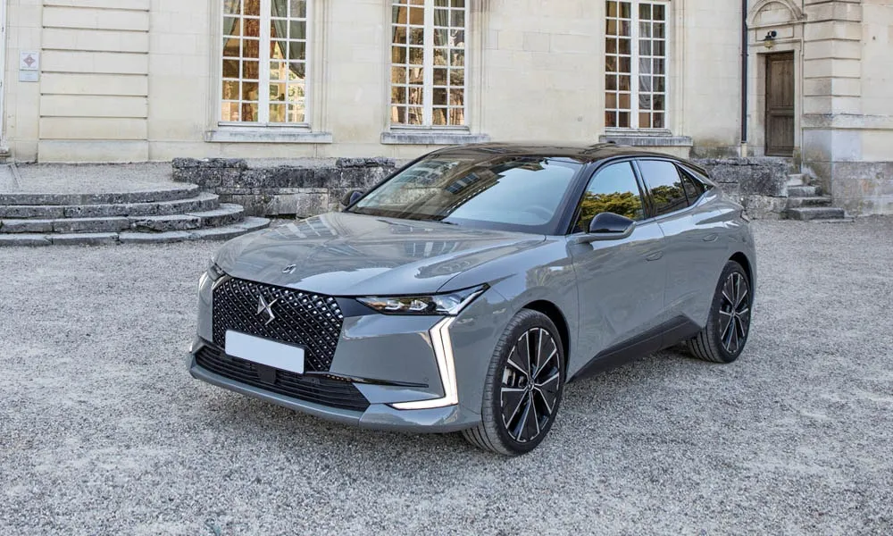 DS 4