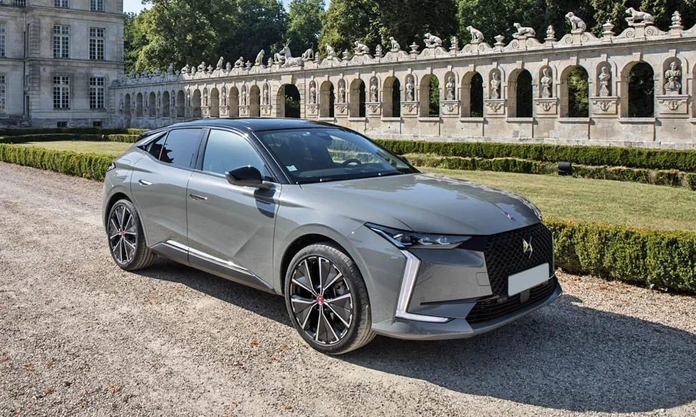 DS 4