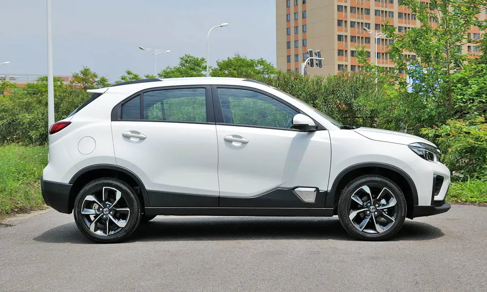 Dongfeng AX4