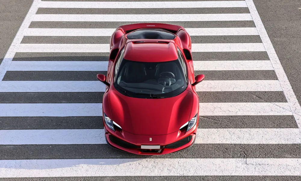Ferrari 296 GTB — крыша