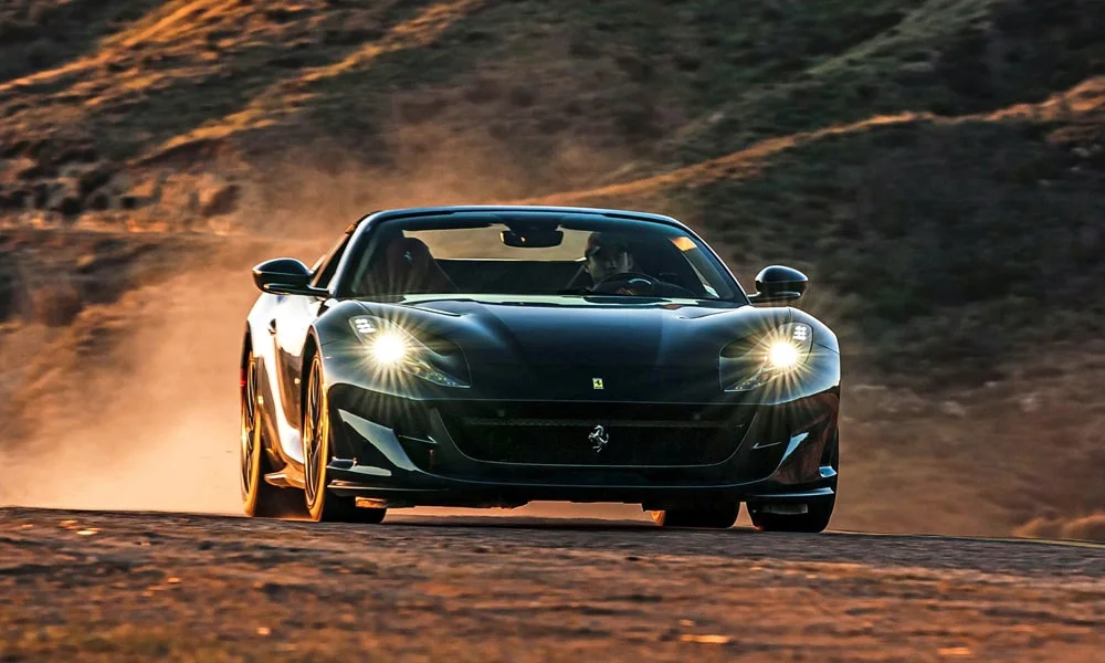Ferrari 812 GTS — вид спереди, фото 2