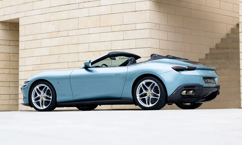Ferrari Roma Spider